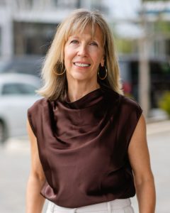 Oana Graveline
